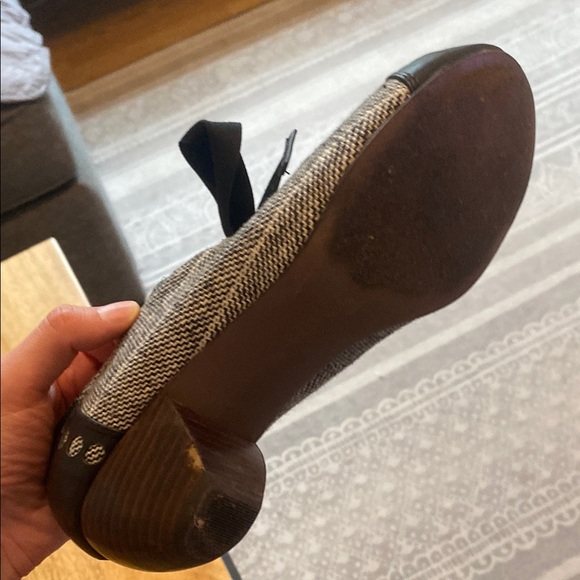 Anthropologie All Black Tweed Bow Heels - Picture 4 of 5